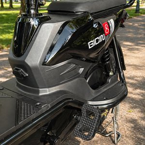 Scooter Eléctrico SK 8 Negro - Batería 48V, Autonomía 45-50km - imagen 5