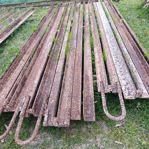 Estructura de Ángulo Metálico de 2 Pulgadas y 2.3 Metros de Largo - imagen 2