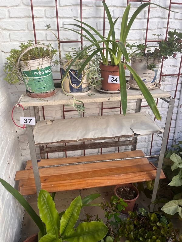 Item 921733 - Image 1