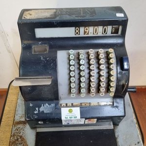 Antigua Caja Registradora NCR Vintage para Coleccionistas o Decoración - imagen 2
