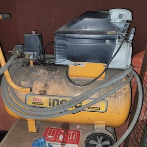 Lote anterior: Compresor de Aire Amarillo 50L