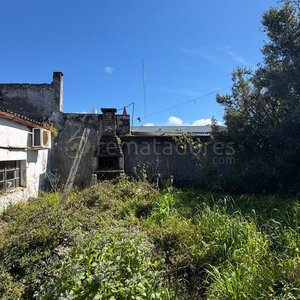Casa a refaccionar en amplio terreno - imagen 27