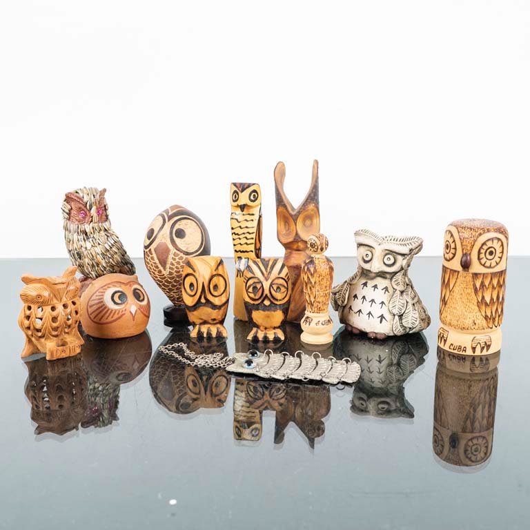 Lote anterior: Figuras artesanales de madera y cerámica
