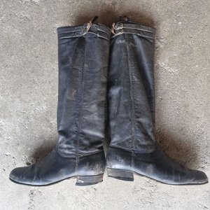 Botas de Cuero Negras Talle 44 - imagen 2