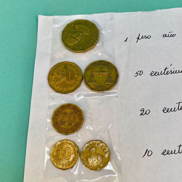Colección de monedas antiguas de Uruguay - imagen 2
