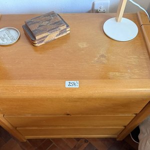 Par de Mesitas de Luz de Madera con Cajones - imagen 1