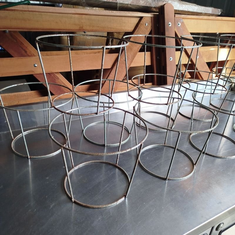 Lote anterior: Soportes metálicos para tachos de helados y/o dulce de leche