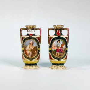 Lote anterior: Par de Ánforas de Porcelana Royal Vienna con Escenas Galantes