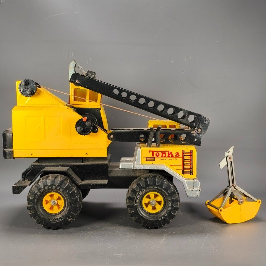 Item 17718 - Image 0