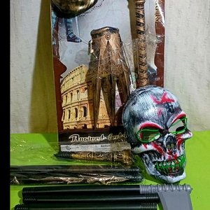 Lote anterior: Máscaras y Hacha de Halloween