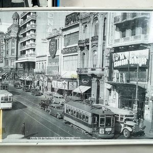 Tríptico de Láminas: Montevideo Antiguo y Bailarina de Carnaval - imagen 2