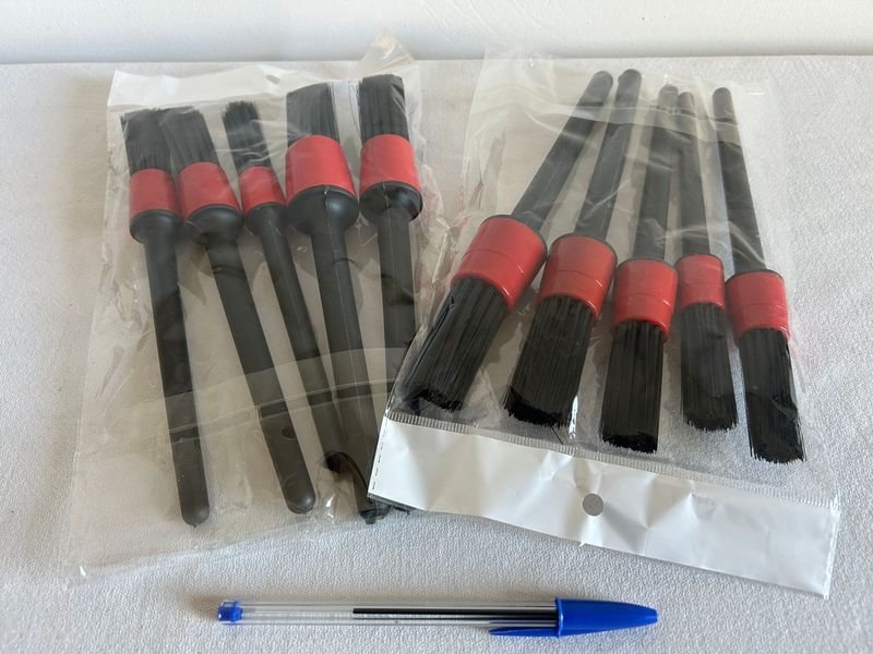 Set de 10 Pinceles de Detalle para Limpieza