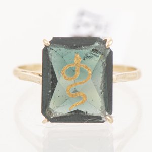 Lote siguiente: Anillo de Oro 18k con Turmalina y Símbolo de Serpiente