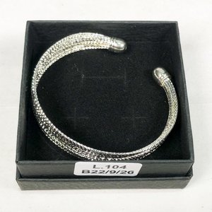 Lote anterior: Pulsera Abierta Metálica para Dama con Caja