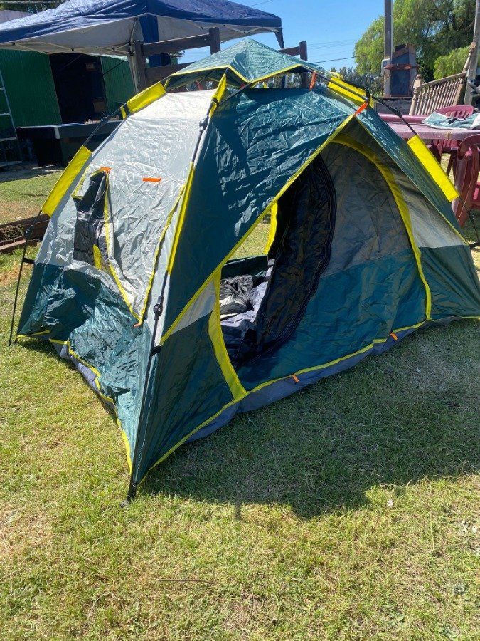 CARPA DE CAMPO 4 PERSONAS CON MOSQUITEROS Y DOBLE PUERTA - imagen 6
