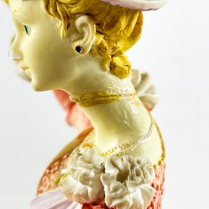 Figura Dama Porcelana Italiana "Capodimonte" 34 cm con Espejo - imagen 4