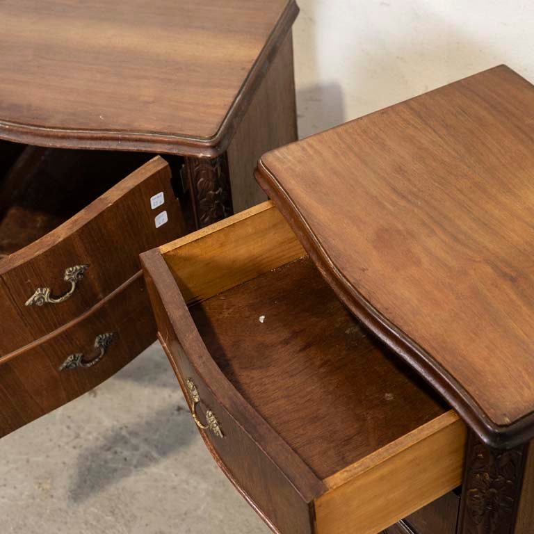 Item 2106328 - Image 1