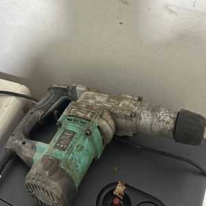 Lote siguiente: Rotomartillo Eléctrico Funcional