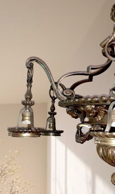 Araña Francesa de finales de 1800 con detalles Religiosos de Querubines (Ángeles) - imagen 7