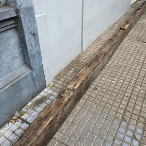 Viga de Madera Dura Antigua de 6.20 Metros - imagen 7