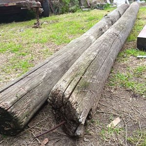 Dos tirantes Cilindrico de madera con Detalles de Uso Medidas: Largo 300 cm  x Diámtero 12 cm /  Tirante rectangular de madera Noble .Medidas: Largo 152 cm  x 9 cm x 15 cm - imagen 2