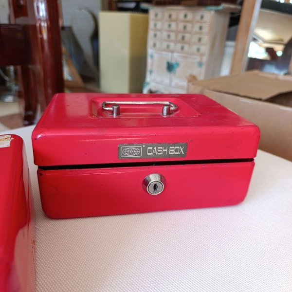 Caja de dinero metálica con asa y cerradura sin llave - imagen 4
