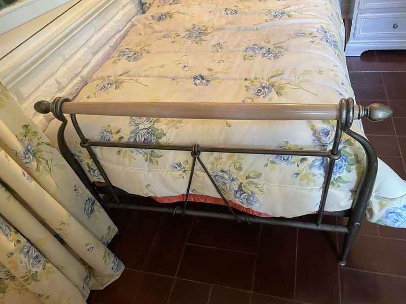 Item 879802 - Image 0