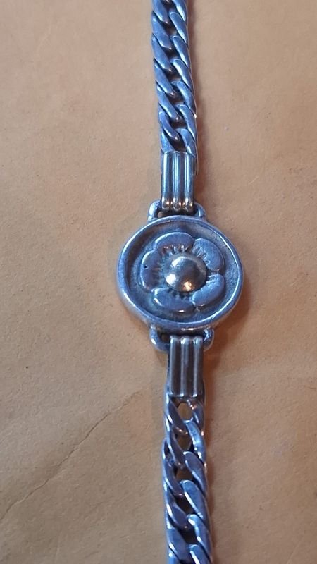 Pulsera de Plata .como nueva - Joyería - imagen 5