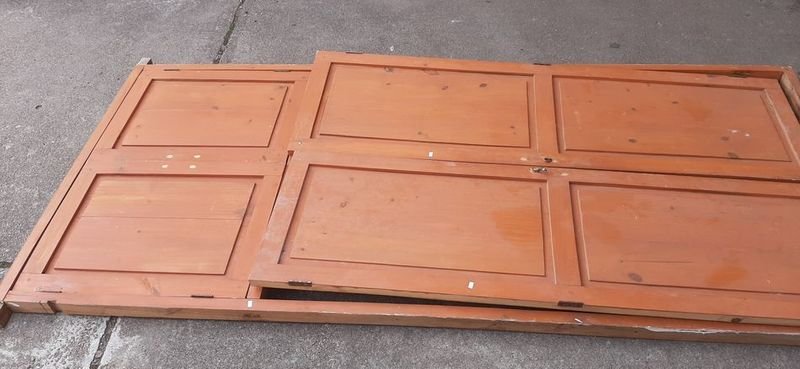 Frente de placard de madera con 4 puertas - imagen 2
