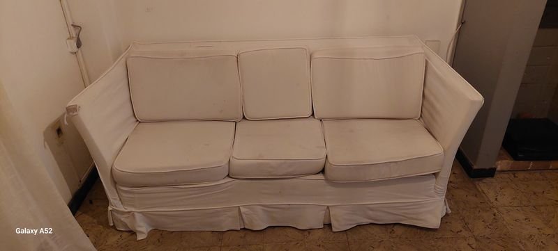 Sillon de tres cuerpos tapizado en tela blanco - imagen 1
