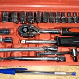 Juego de Dados y Puntas de 46 Piezas con Llave Cricket, Nuevo en Caja - imagen 3