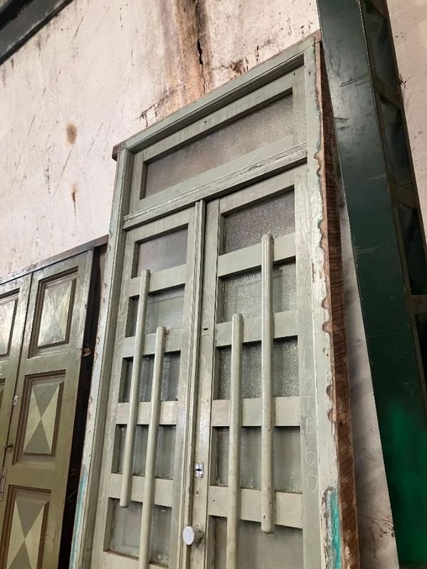 Item 899974 - Image 1