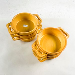 Seis Cazuelas de Cerámica Amarillas con Asas Laterales - imagen 2