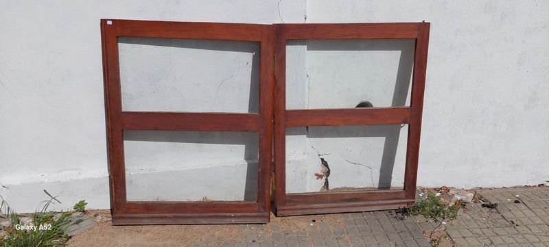 Lote siguiente: Ventanas de madera para hogar