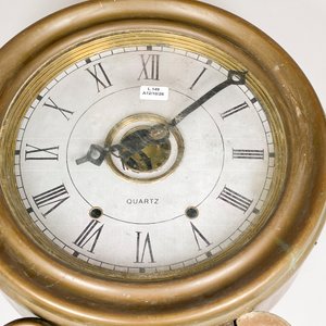 Reloj de Pared Antiguo con Péndulo y Llave, Caja de Madera - imagen 3