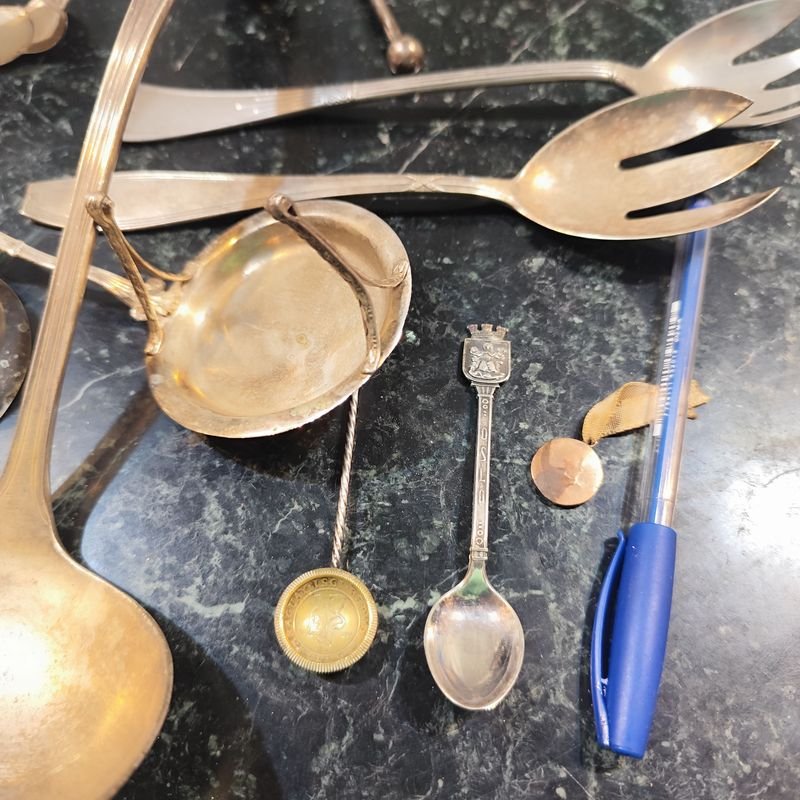 Gran lote de utensilios de cocina en metal - imagen 4