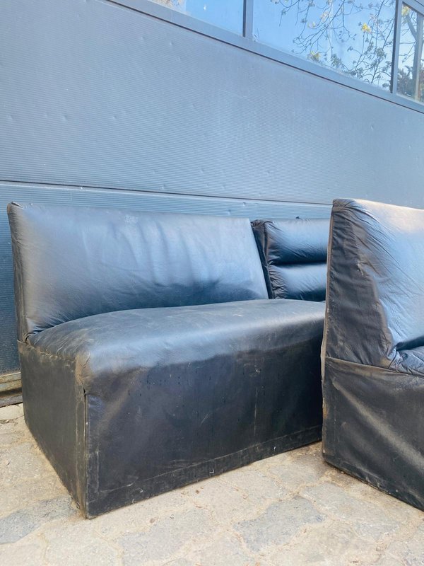 Lotes de Sillones de 2 y 3 Cuerpos en Excelente Condición - imagen 3