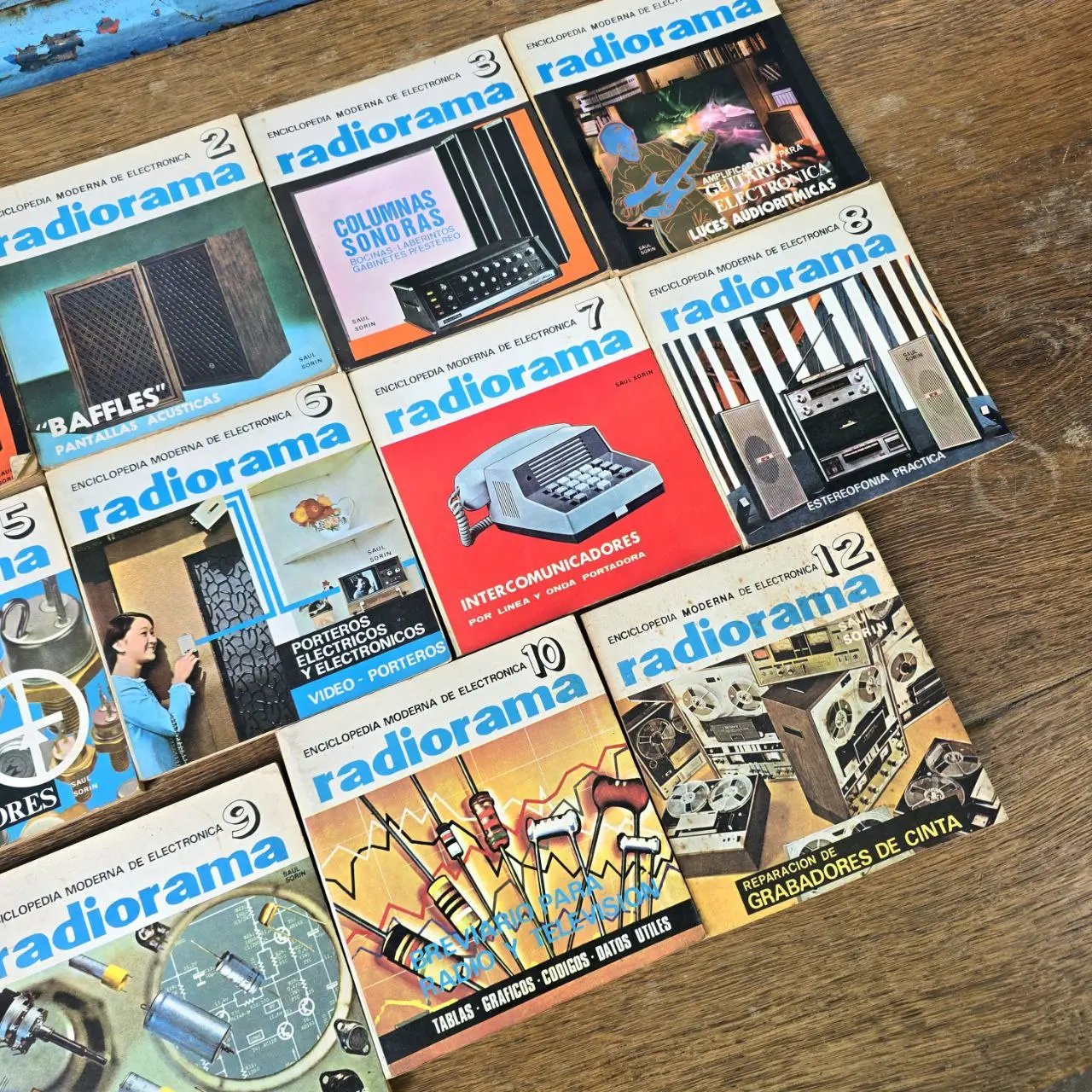 Item lote-54-tomos-radiorama - Image 6