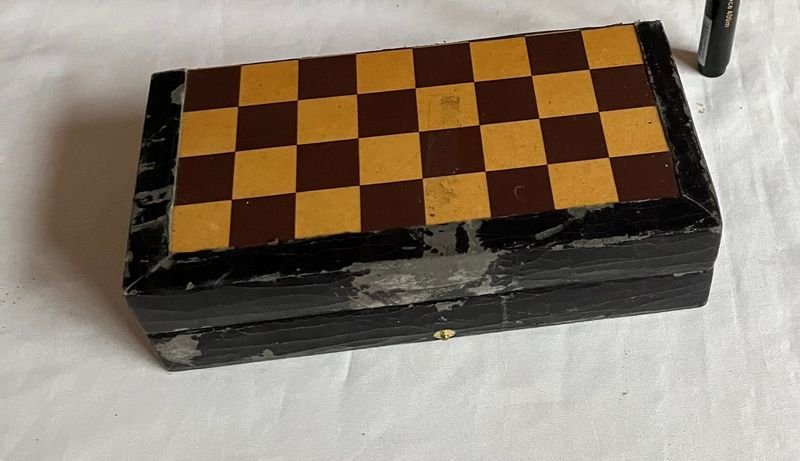 Juego de Damas Plegable con Cartas Españolas y Francesas