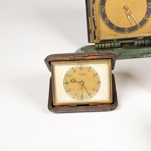 Seis Relojes de Mesa Vintage Variados - imagen 3