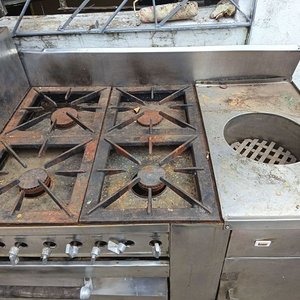 Cocina Industrial de Acero Inoxidable con 4 Hornallas, Horno y Plancha - imagen 4