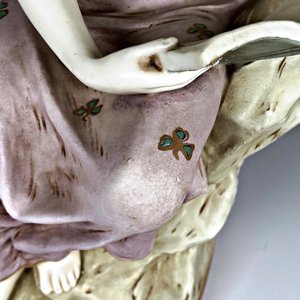 Figura de Dama Leyendo Sentada en Faienza, Altura 45 cm - imagen 1