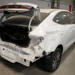 Auto Blanco Hyundai - Lote 59 - imagen 2