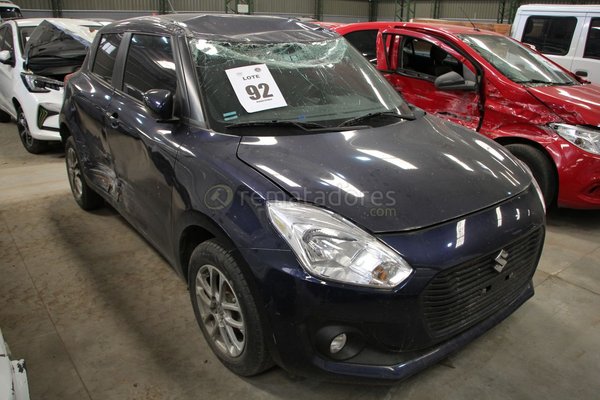 Suzuki Swift Azul con Daños - imagen 1