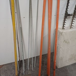 Lote de 5 Rastrillos, Varillas Roscadas y Placas de Cielorraso de Yeso - imagen 5