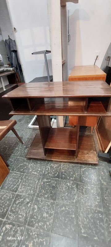 Rack de TV en madera en buen estado - imagen 5
