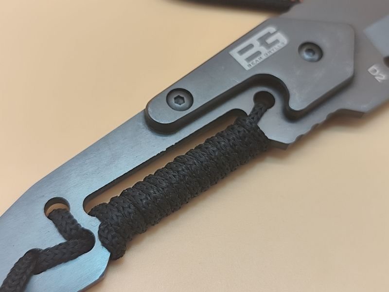 Tácticas de cuchillo de supervivencia con diseño de Bear Grylls - imagen 5