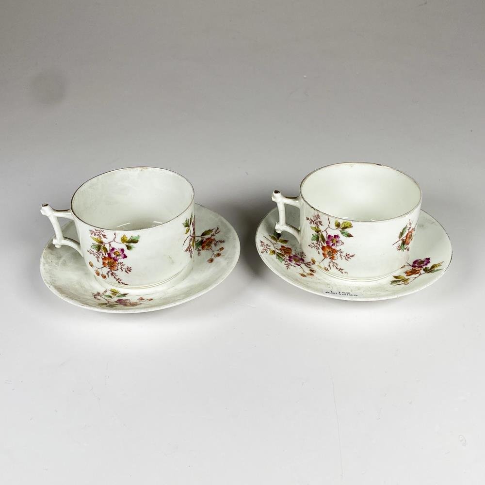 Dos tazas de te porcelana limoges, con platillos