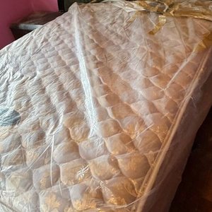 Somier Sealy Posturepedic Princeton Cushion Firm 2 Plazas Como Nuevo - imagen 4
