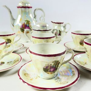 Quince piezas en porcelana para cafe escena romántica - imagen 6